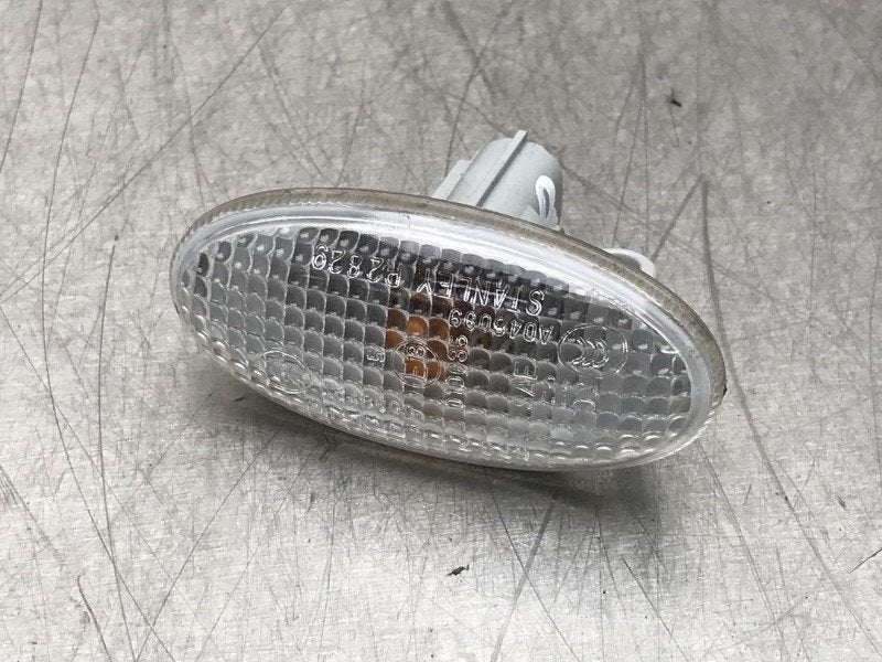 KNIPPERLICHT SCHERM LINKS VOOR Mazda 2 (DE) (|A048099|), Gebruikt, Dhr. M. Roggen, Mazda, Marinus@Japoto.nl