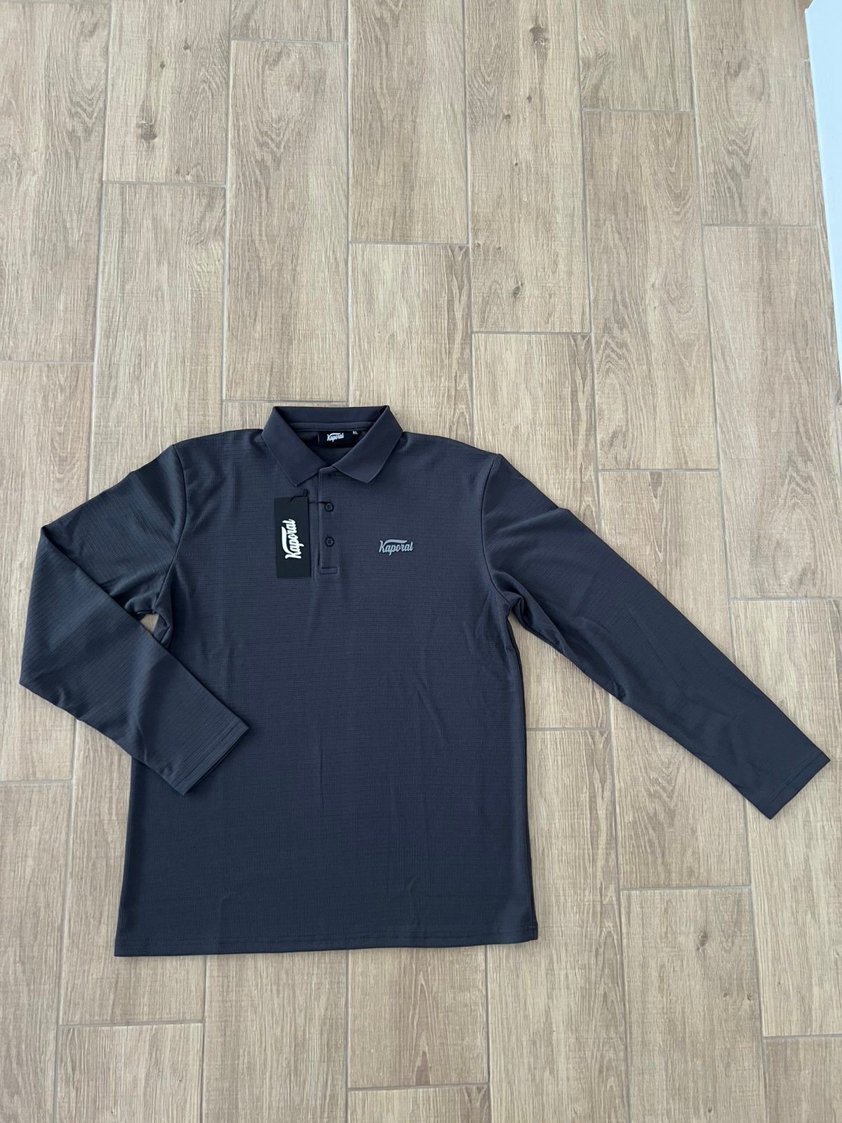 Kaporal poloshirt met lange in antracietgrijs maat XL, Kleding | Heren, Ophalen of Verzenden, Nieuw, Maat 56/58 (XL), Grijs