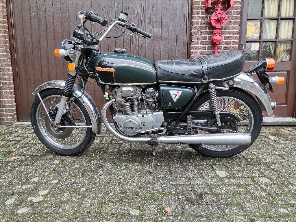 HONDA CB 250 OLDTIMER, Motoren, 250 cc, 2 cilinders, Gebruikt, Super Sport