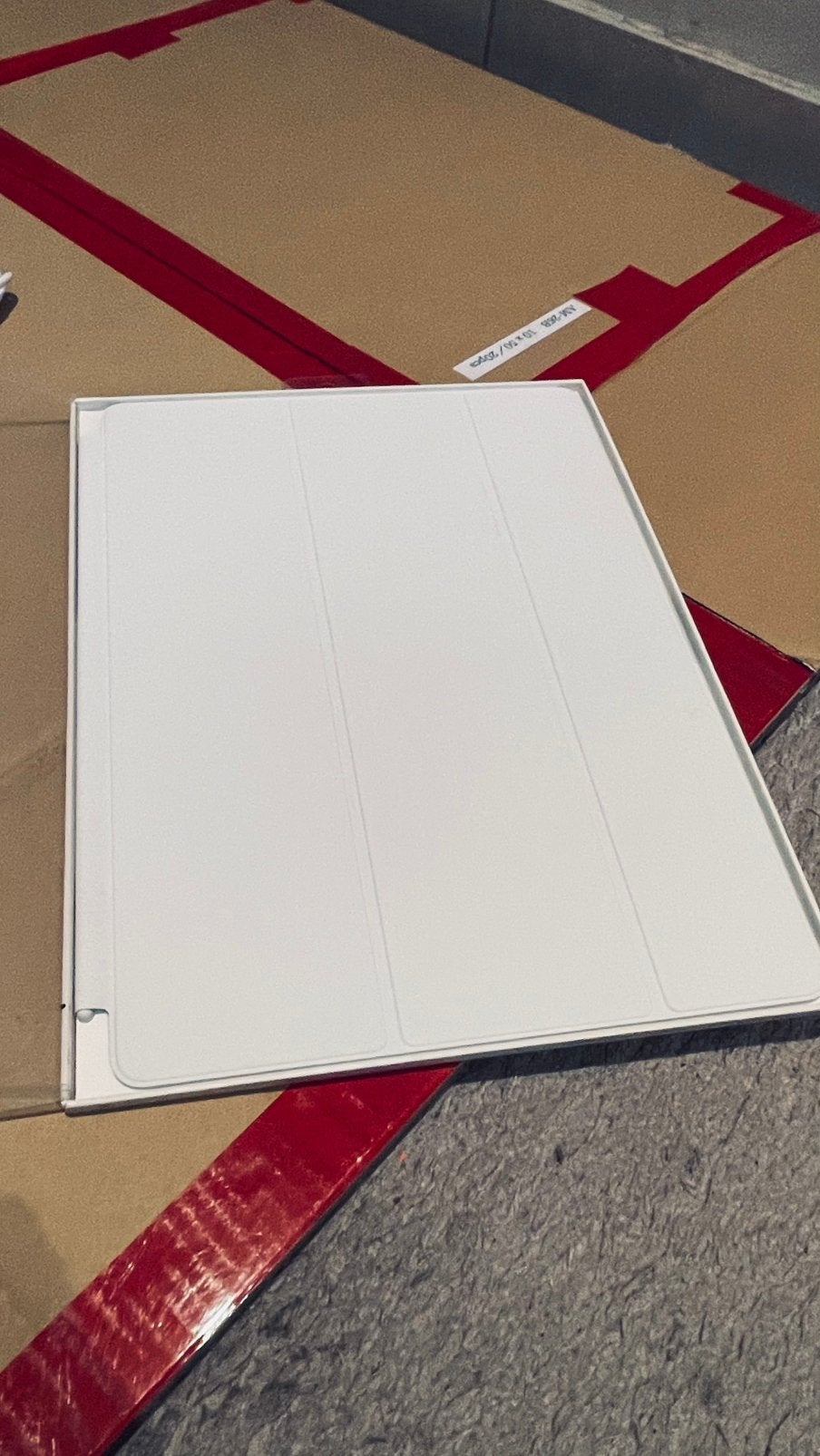 Pour iPad Pro 12,9 pouces et pour iPad Air (étuis verts), Informatique & Logiciels, Enlèvement ou Envoi, Neuf, Apple, Protection face avant