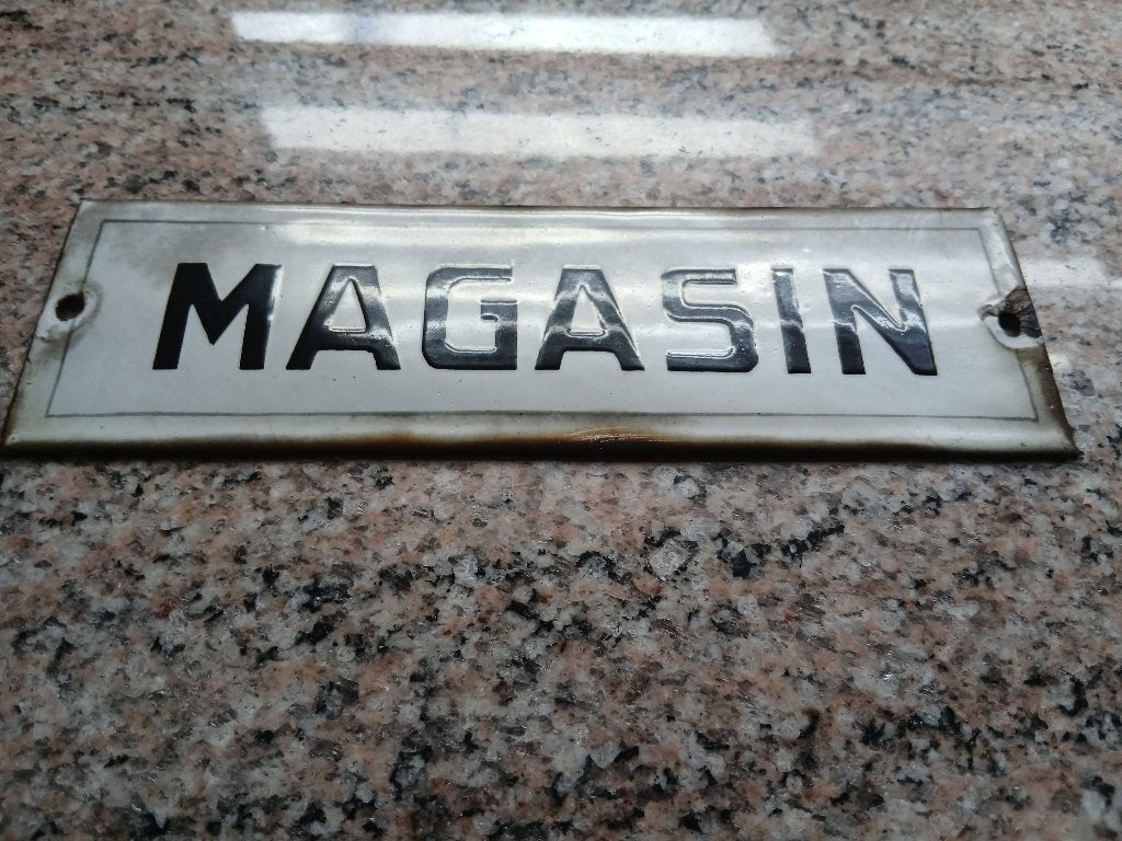 Plaque émaillée MAGASIN, Antiquités & Art, Enlèvement ou Envoi