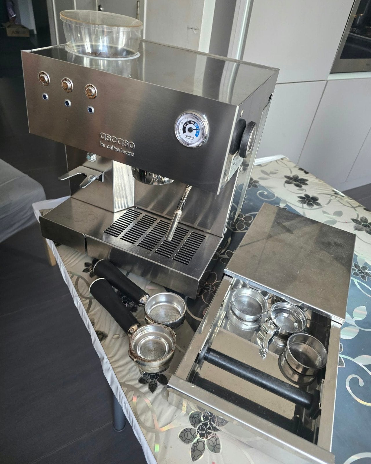 Complete Ascaso RVS Espressomachine (met bonenmaler), Ophalen, Zo goed als nieuw, Koffiemolen
