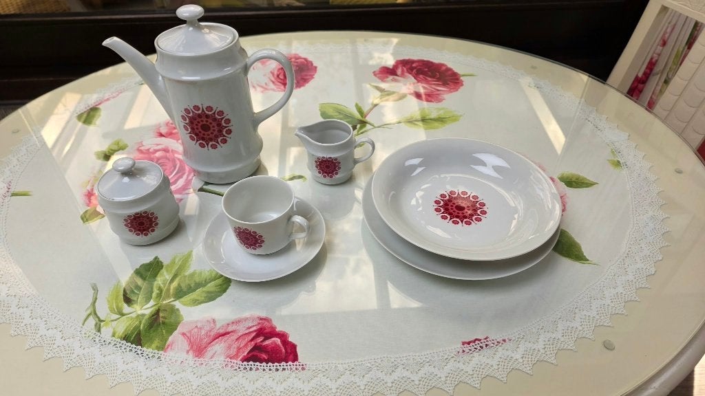 koffie en eetservice, Ophalen
