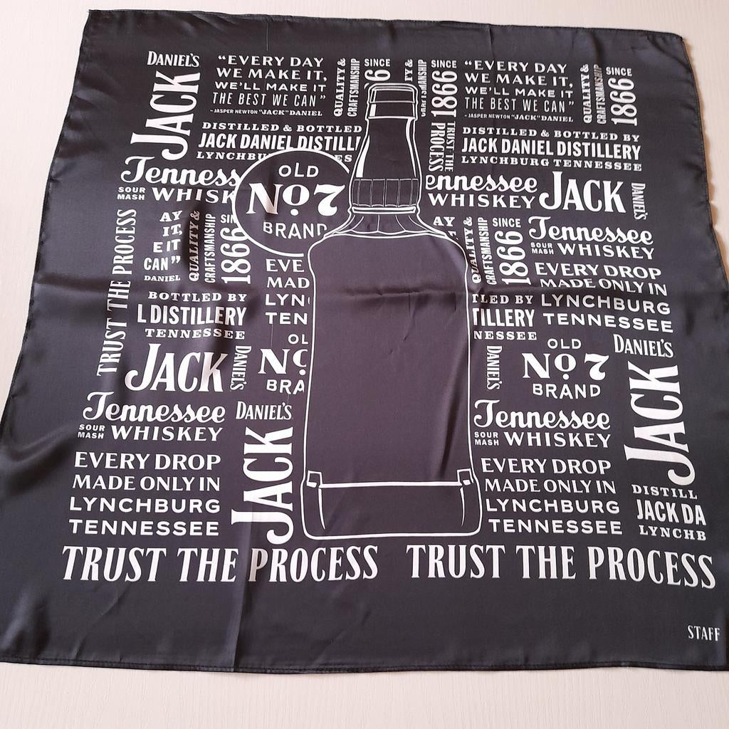 Jack Daniel's Tennessee  whiskey -  Bandana - 60  cm., Ophalen of Verzenden, Gebruiksvoorwerp