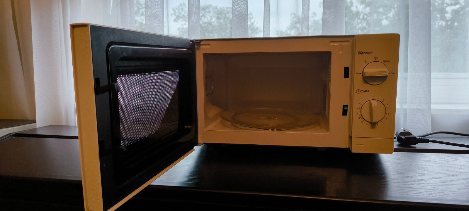 Micro-ondes 20l 700W, Enlèvement, Utilisé, Micro-ondes
