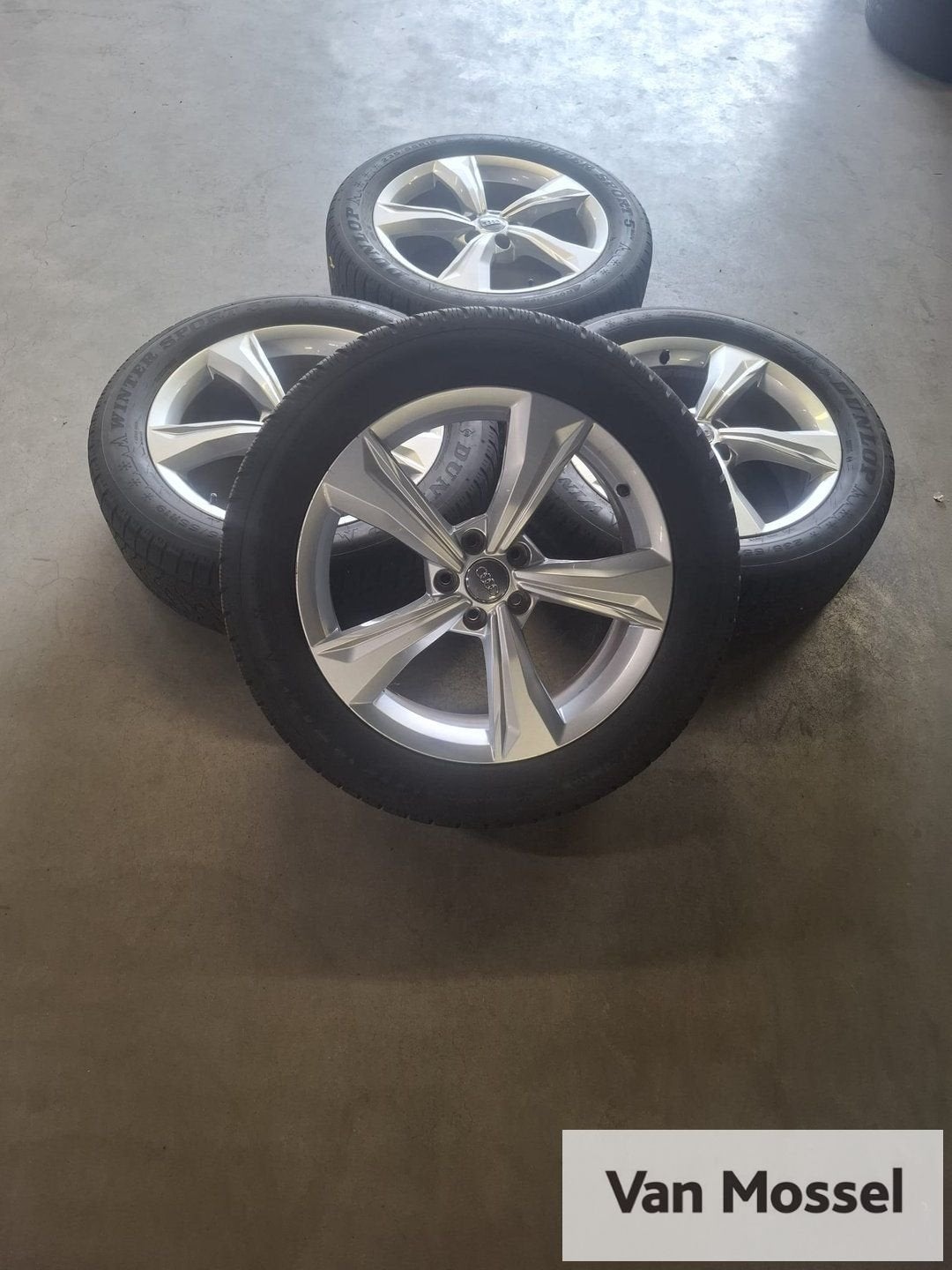 Audi Q5 Dunlop Winter Sport 5SUV 235/55/R19 105V, Pneus et Jantes, Pneus hiver, Véhicule de tourisme, -