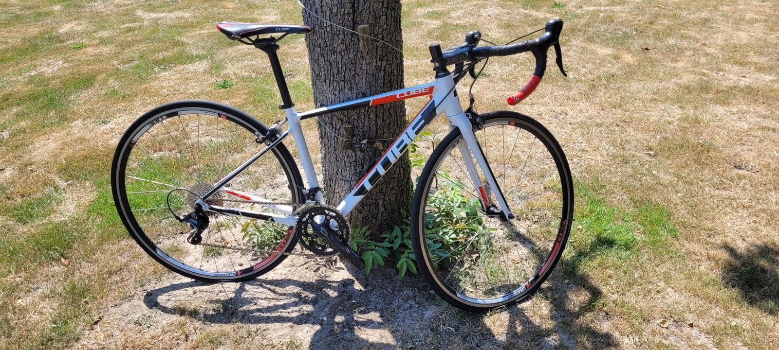 Koersfiets cube, Ophalen, Gebruikt, Velgrem, 26 inch