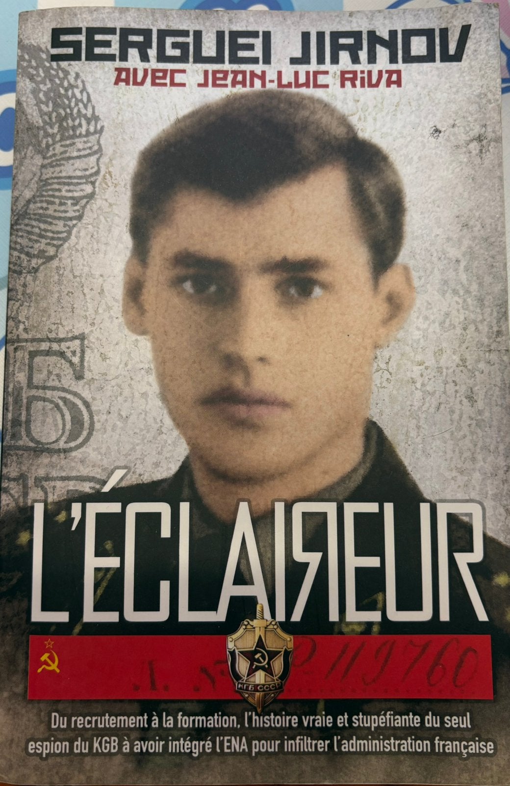 L’eclaireur de Serguei Jirnov, Livres, Biographies, Enlèvement ou Envoi, Utilisé