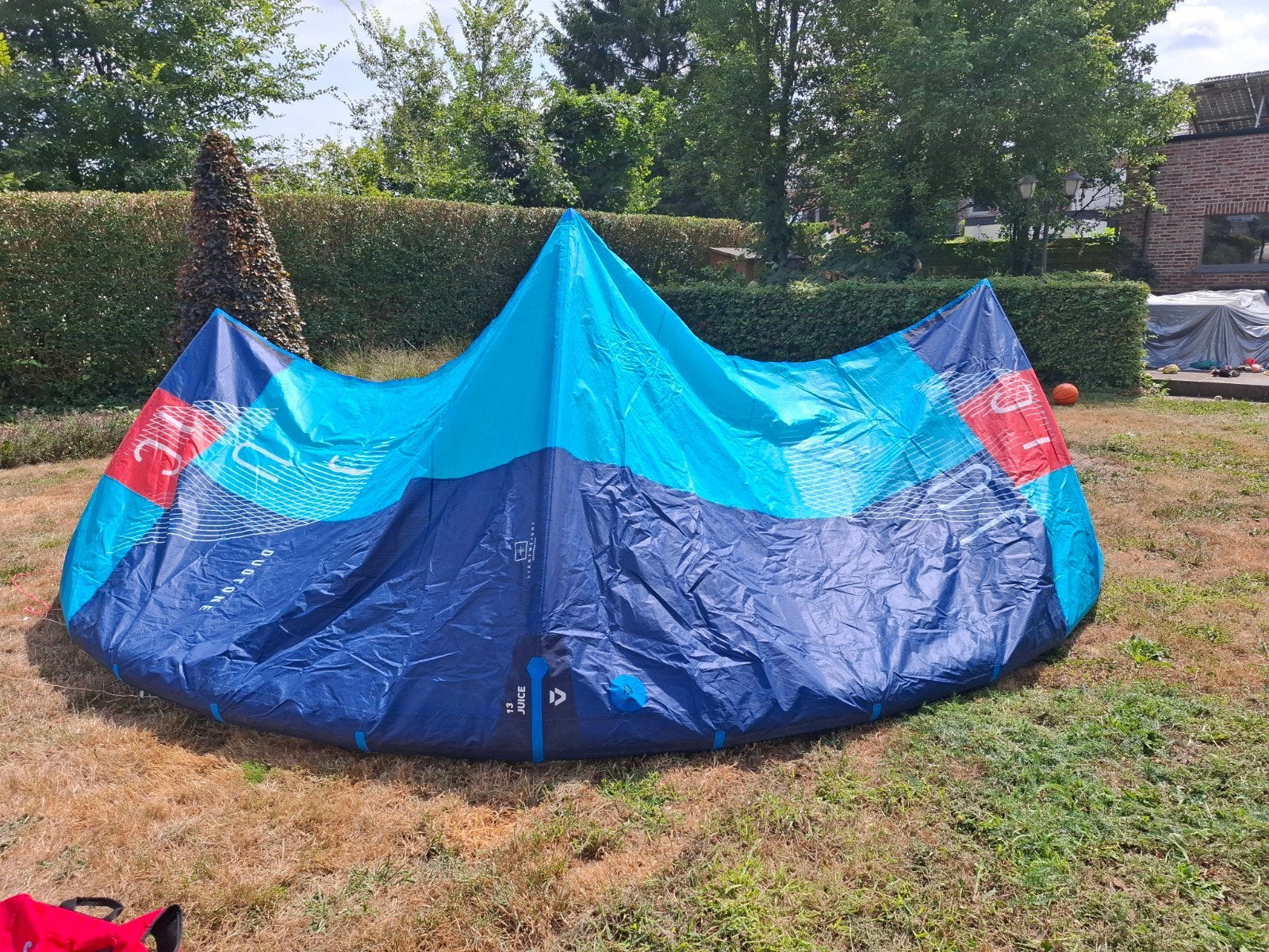 Duotone Juice 13 à peine utilisé 2019, cerf-volant léger, Enlèvement ou Envoi, 13 m², Comme neuf, Pas de planche