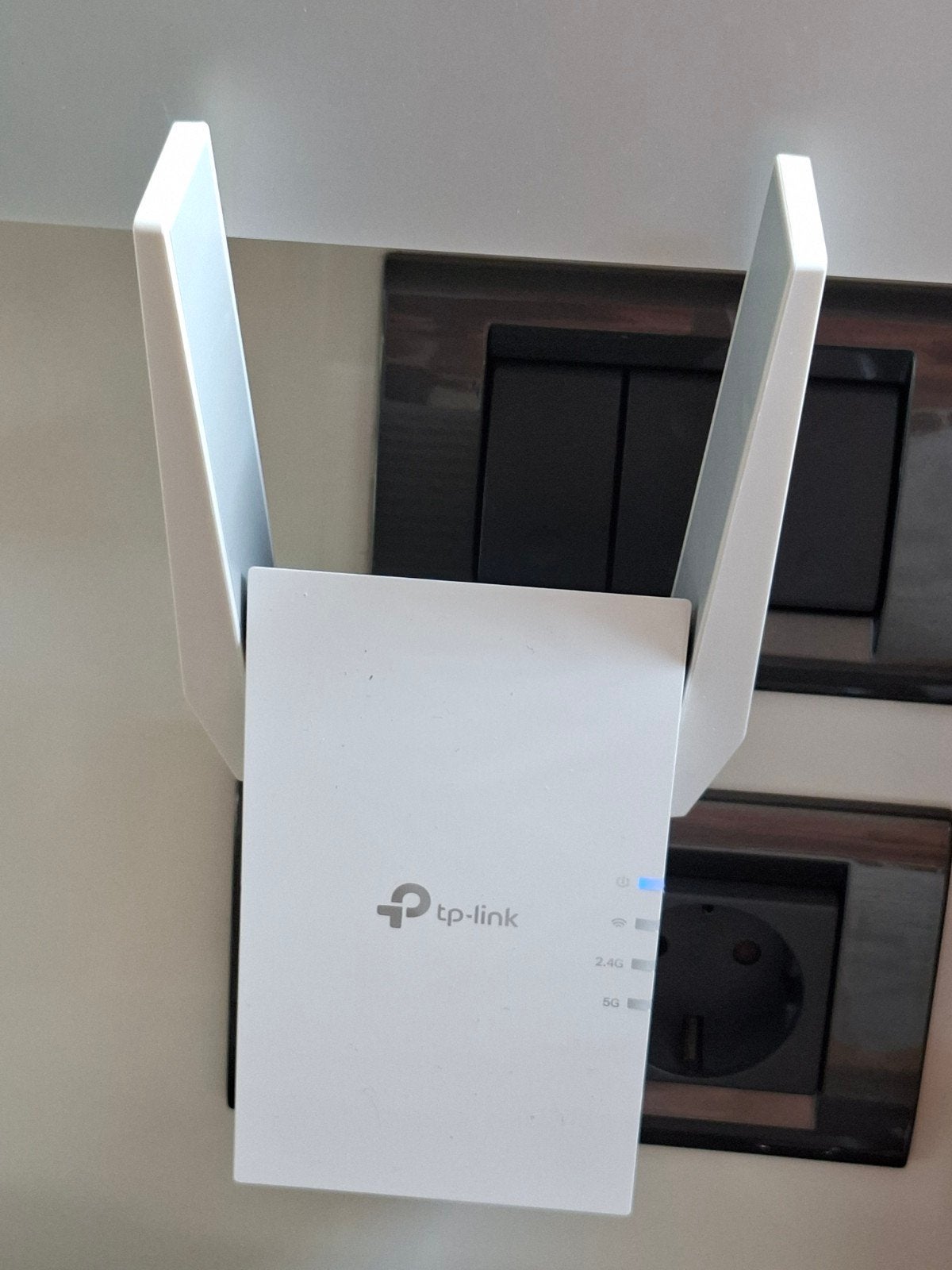 Tplink re705x nieuw gekocht bij coolblue juni 2026, Audio, Tv en Foto, Beamers, Ophalen of Verzenden