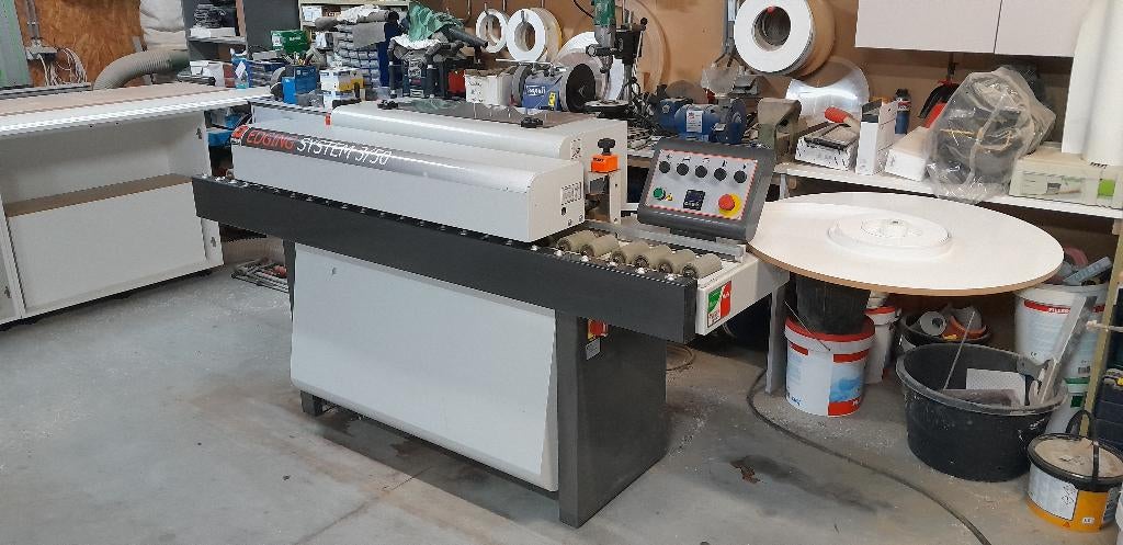 Encolleuse de chant, Ophalen