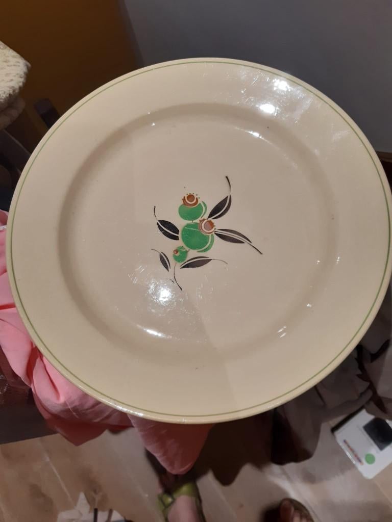 Assiette art déco - faïence Boch Frères, Antiek en Kunst, Antiek | Servies los, Ophalen of Verzenden