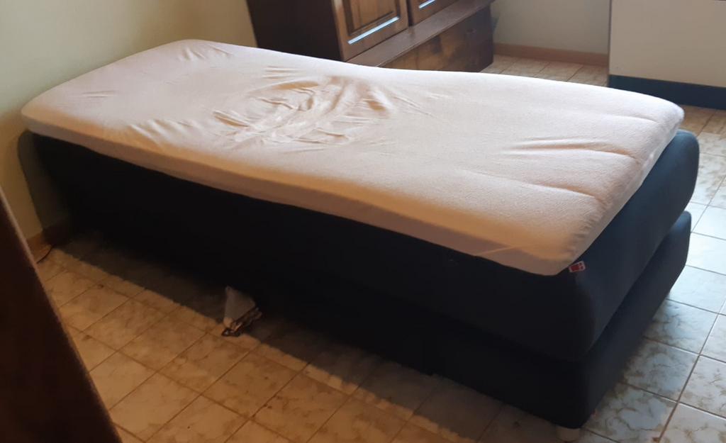 elektrische boxspring, Huis en Inrichting, Slaapkamer | Slaapbanken, Ophalen, Gebruikt, Eenpersoons, 80 cm
