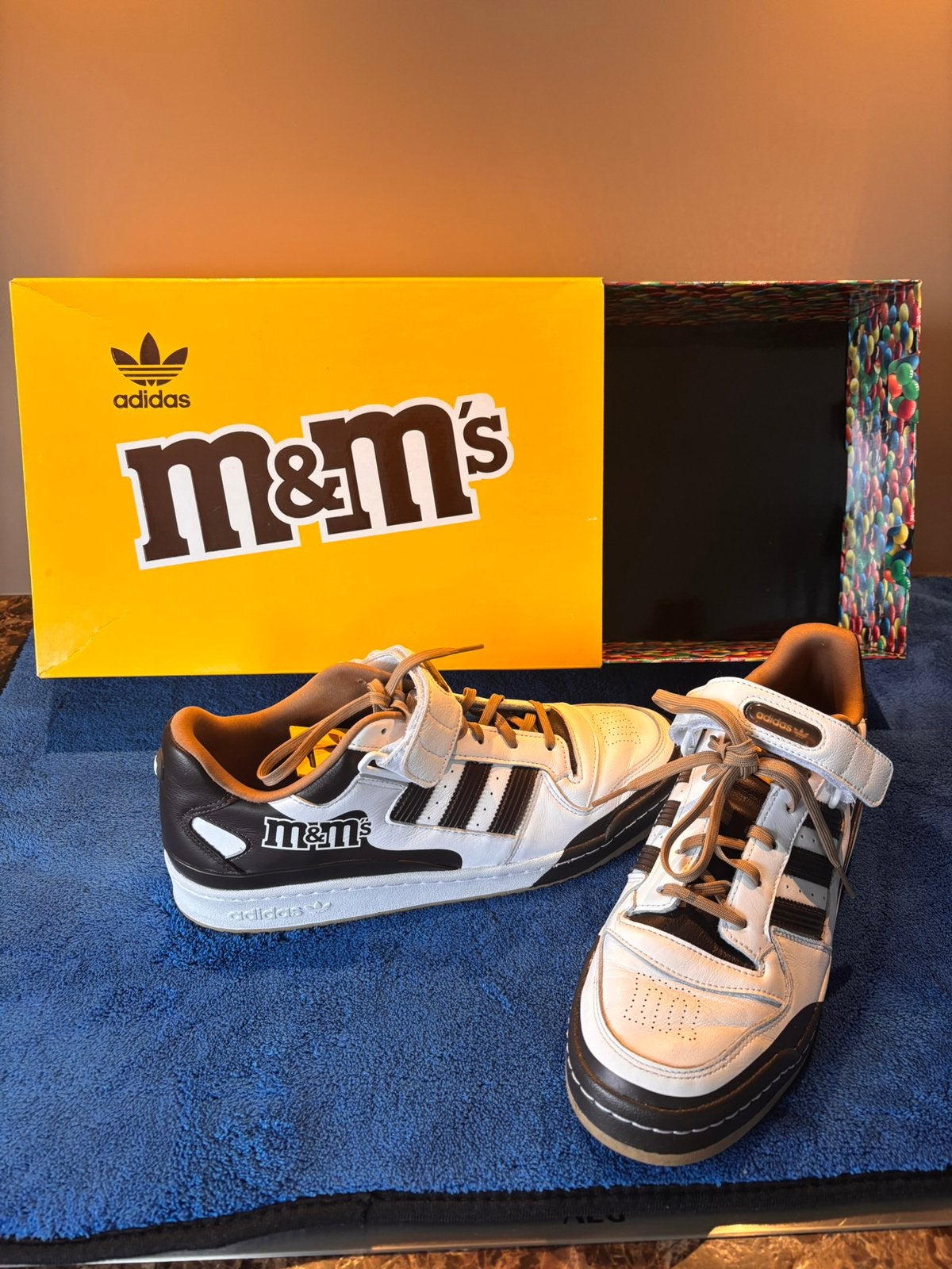 Adidas X M&M Low 84 Modèle GY6313 taille 46, Enlèvement, Neuf