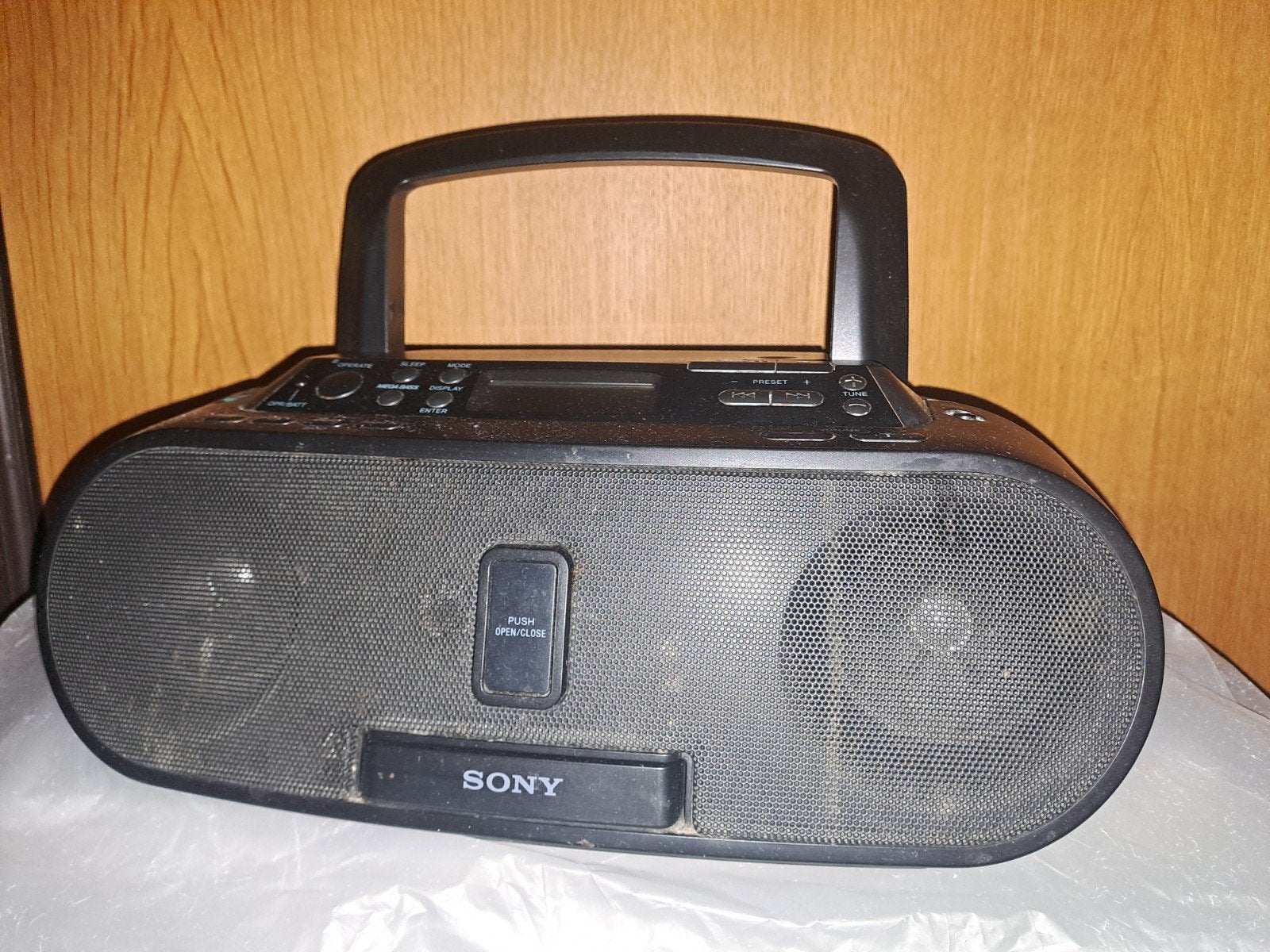 Radio SONY - fréquence AM/FM - CD - Ipod, Enlèvement, Radio