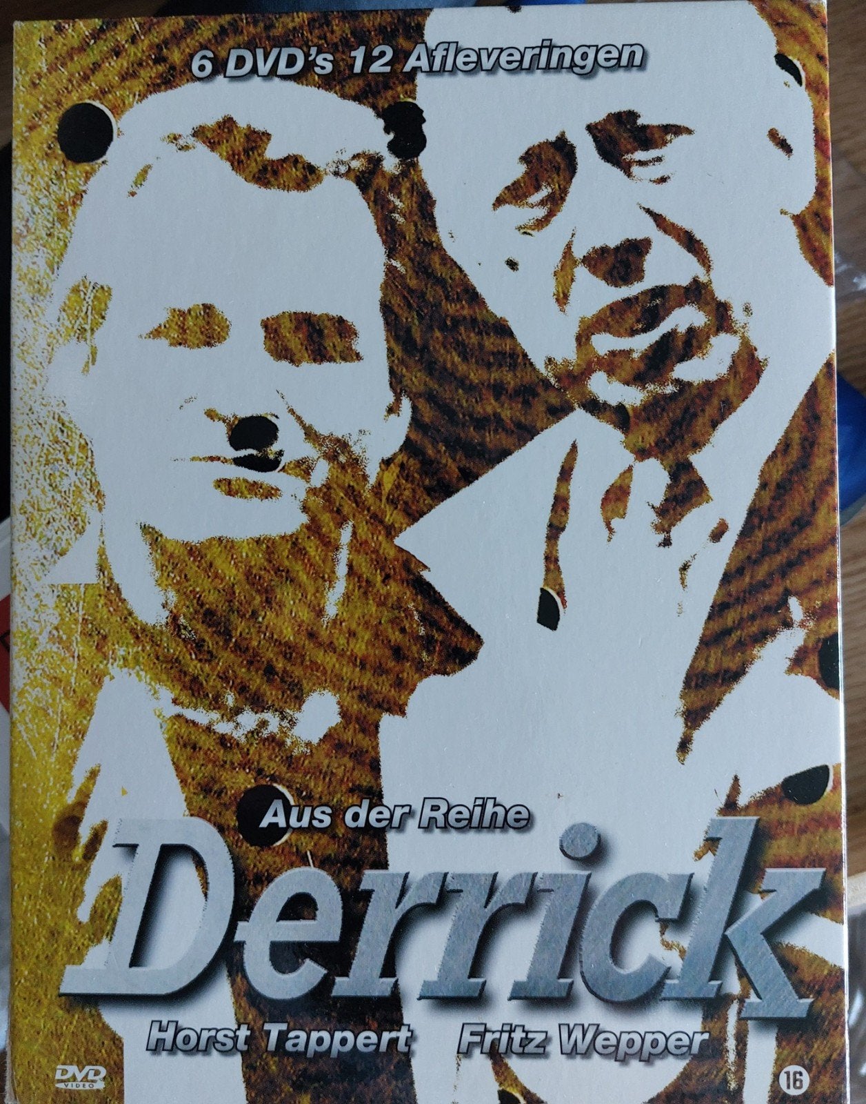 Derrick, Cd's en Dvd's, Ophalen