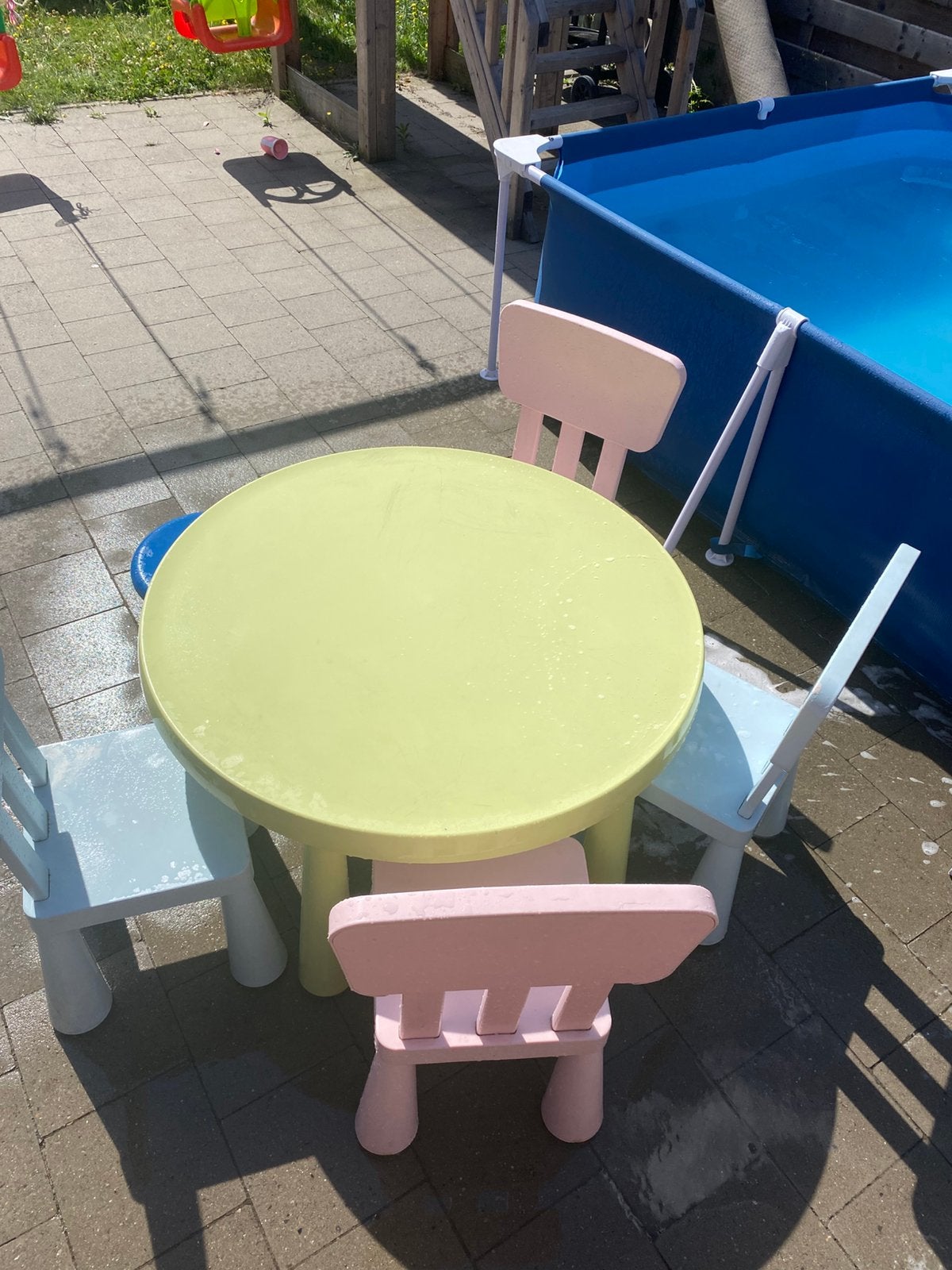 Kinder tafel met stoeltjes, Overige materialen, Gebruikt, Rond, Ophalen