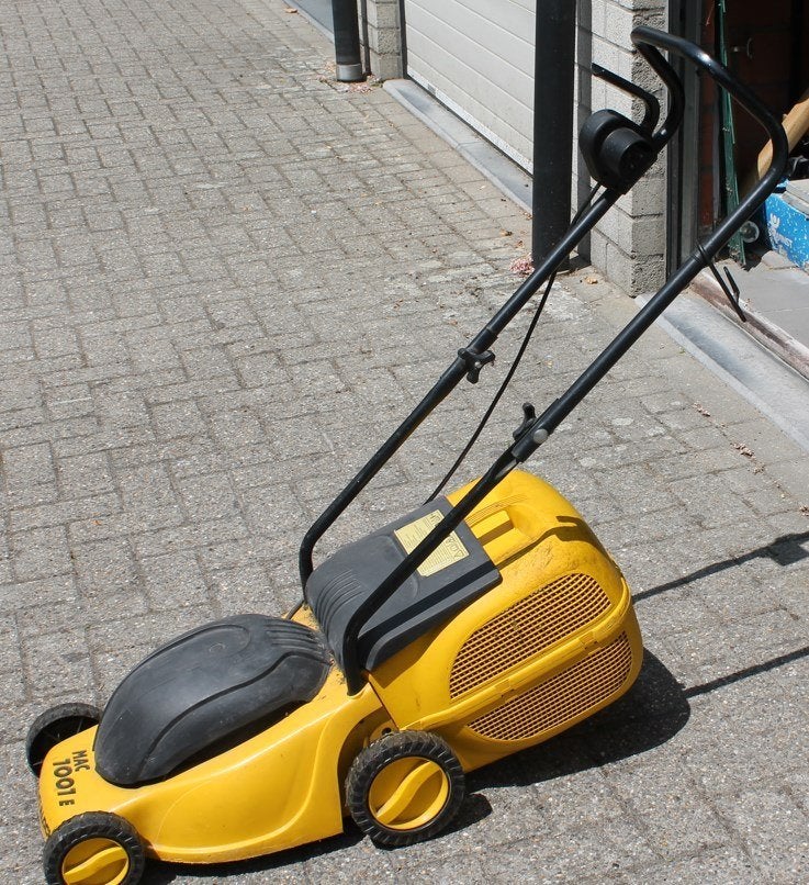 Elektrische grasmaaier McCulloch Mac1001E, Jardin & Terrasse, Tondeuses à gazon, Mc Culloch, Tondeuse rotative, 30 à 39 cm, Enlèvement