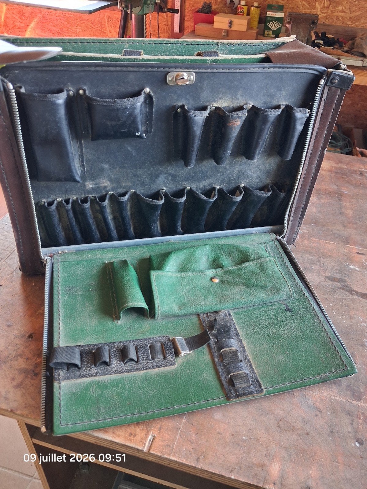 Valise à outils, Enlèvement