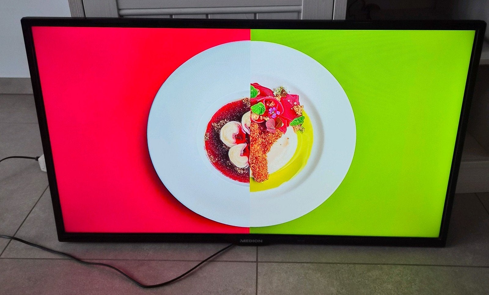 Medion 40 inch Smart TV (Full HD) +muurbeugel, Ophalen, LCD, Smart TV