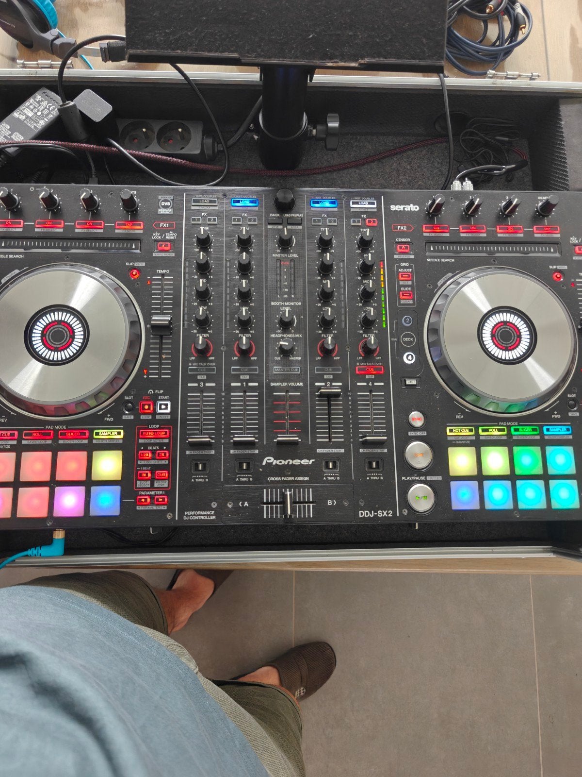 ddj sx2, Enlèvement