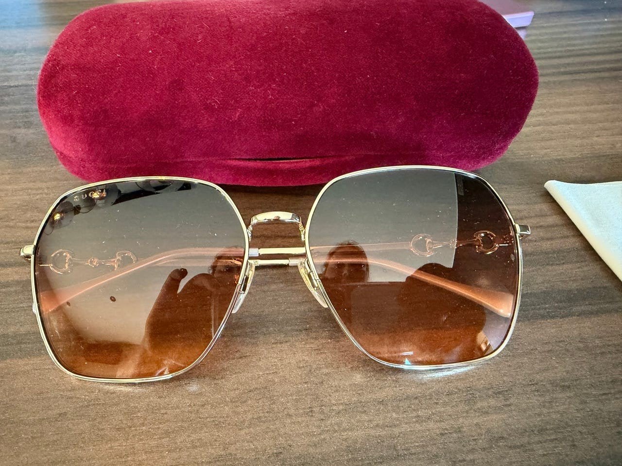 Lunettes de soleil Gucci, Enlèvement ou Envoi, Lunettes de soleil