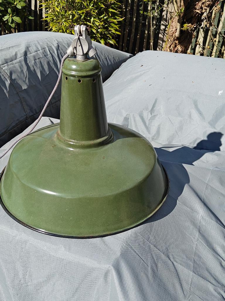 ANCIENNE LAMPE SUSPENDUE EN ÉMAIL VERT, Enlèvement ou Envoi, Comme neuf, Autres matériaux, VINTAGE - INDUSTRIEEL - LANDELIJK - RUSTIEK - LOFT