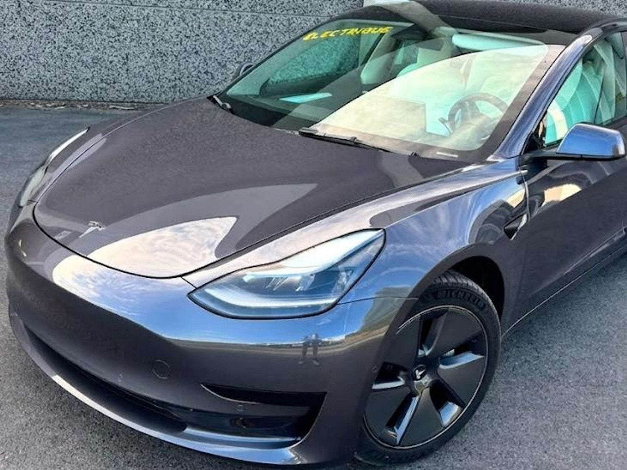 Tesla Model 3 Model 3 55 kWh Standard Plus (automatique), Autos, Tesla, Argent ou Gris, Achat, 491 km, 283 ch