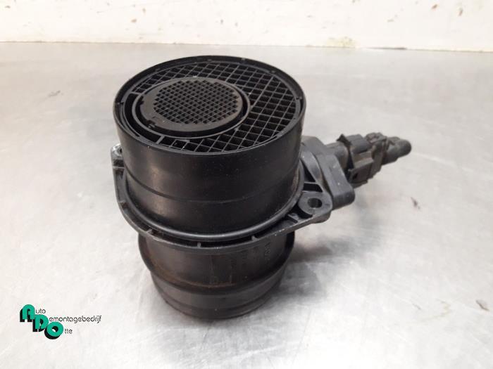 Compteur de masse d'air d'un Kia Sorento (Sorento 03-), Kia, -, 3 mois de garantie, Utilisé