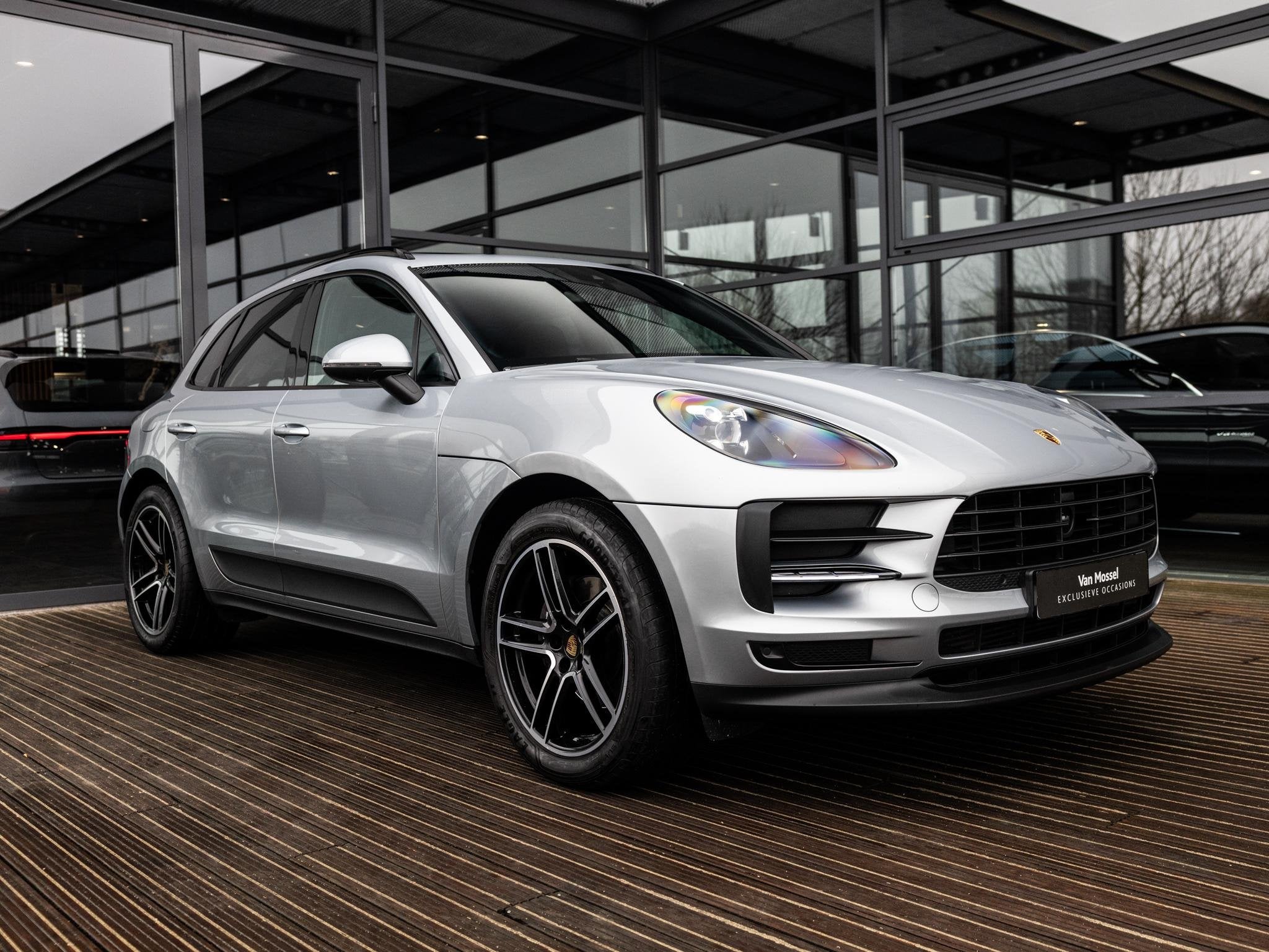 Porsche Macan 2.0 (automatique), Autos, Cuir, Argent ou Gris, Achat, Euro 6