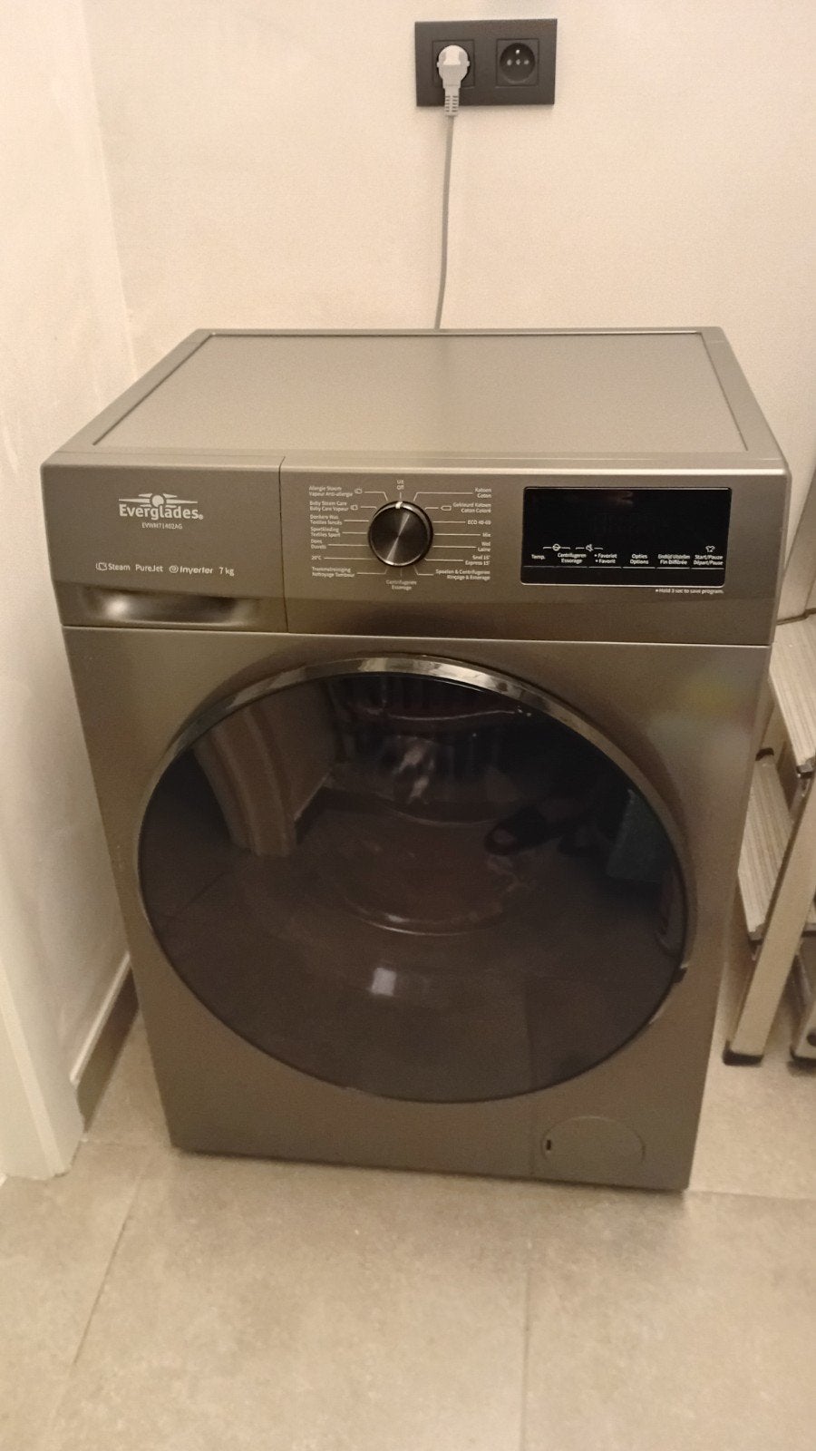 Titanium Grijs kleurige Everglades wasmachine.., Elektronische apparatuur, Wasmachines, Ophalen, Zo goed als nieuw, Voorlader