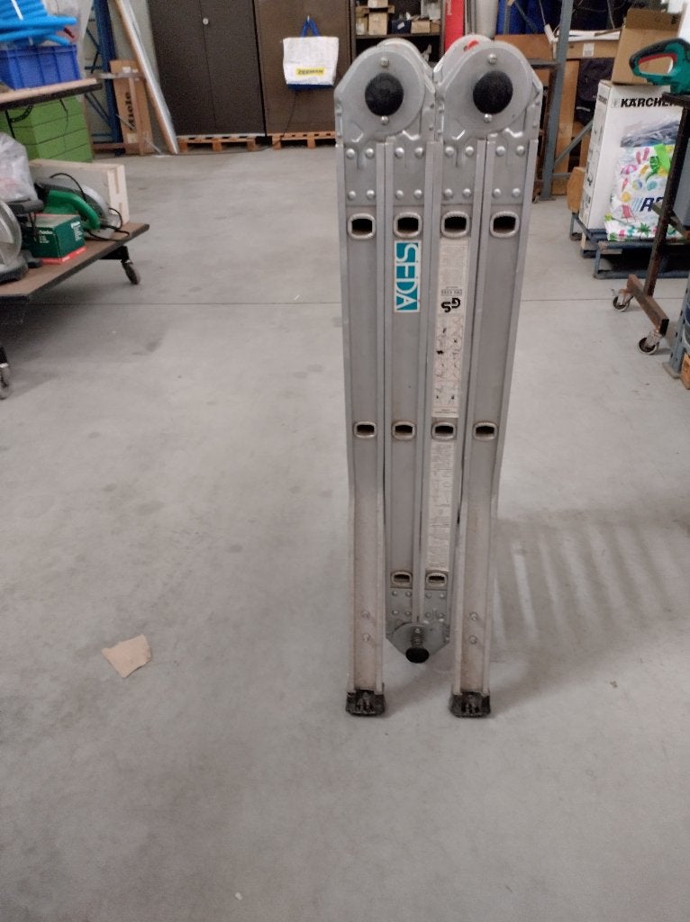 échelle pliante en aluminium, Bricolage & Construction, 2 à 4 mètres, Pliable ou rétractable/escamotable, Comme neuf, Échelle