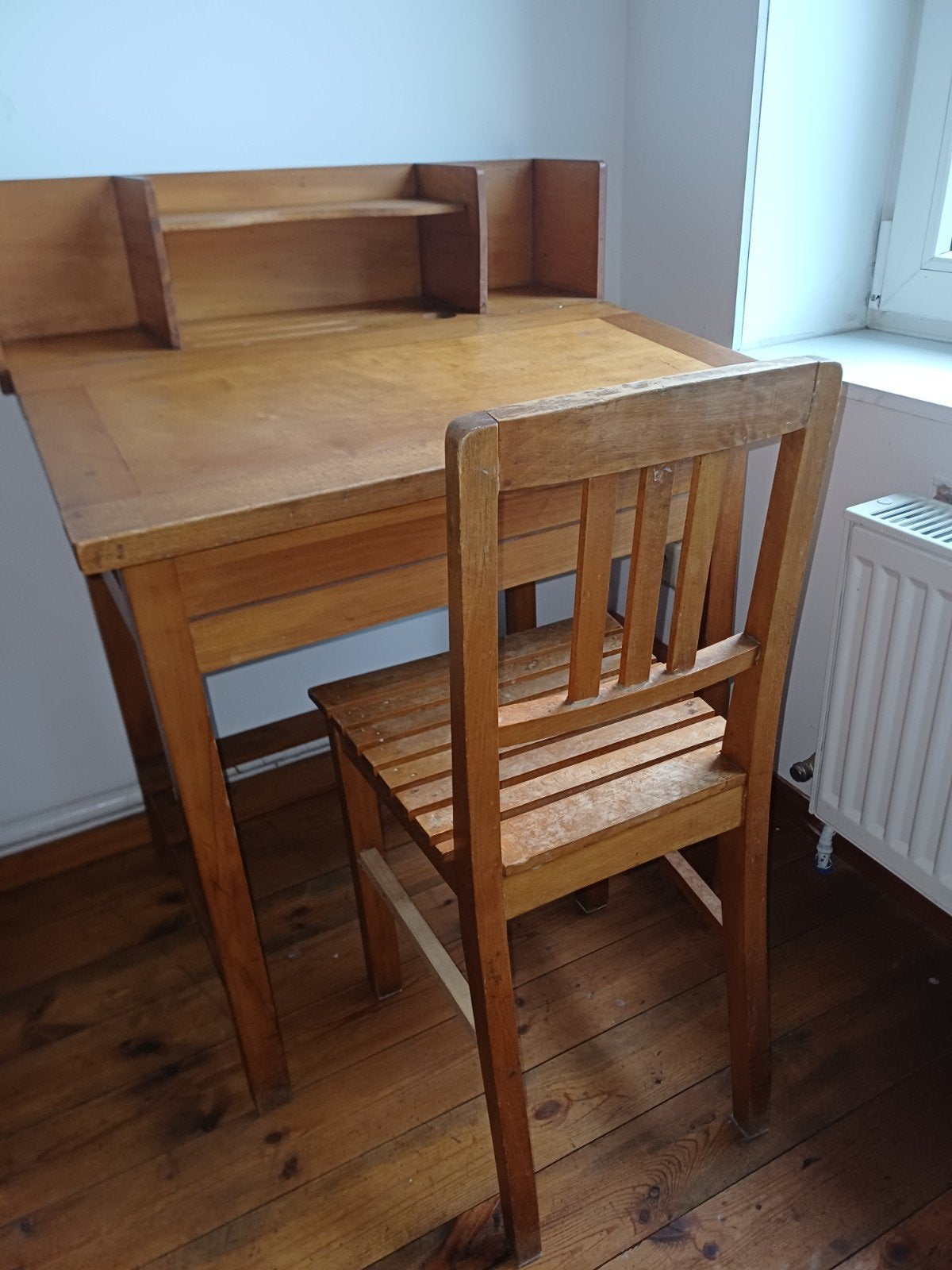 vintage lessenaar met stoel, Vintage, Utilisé, 70 cm, Bois