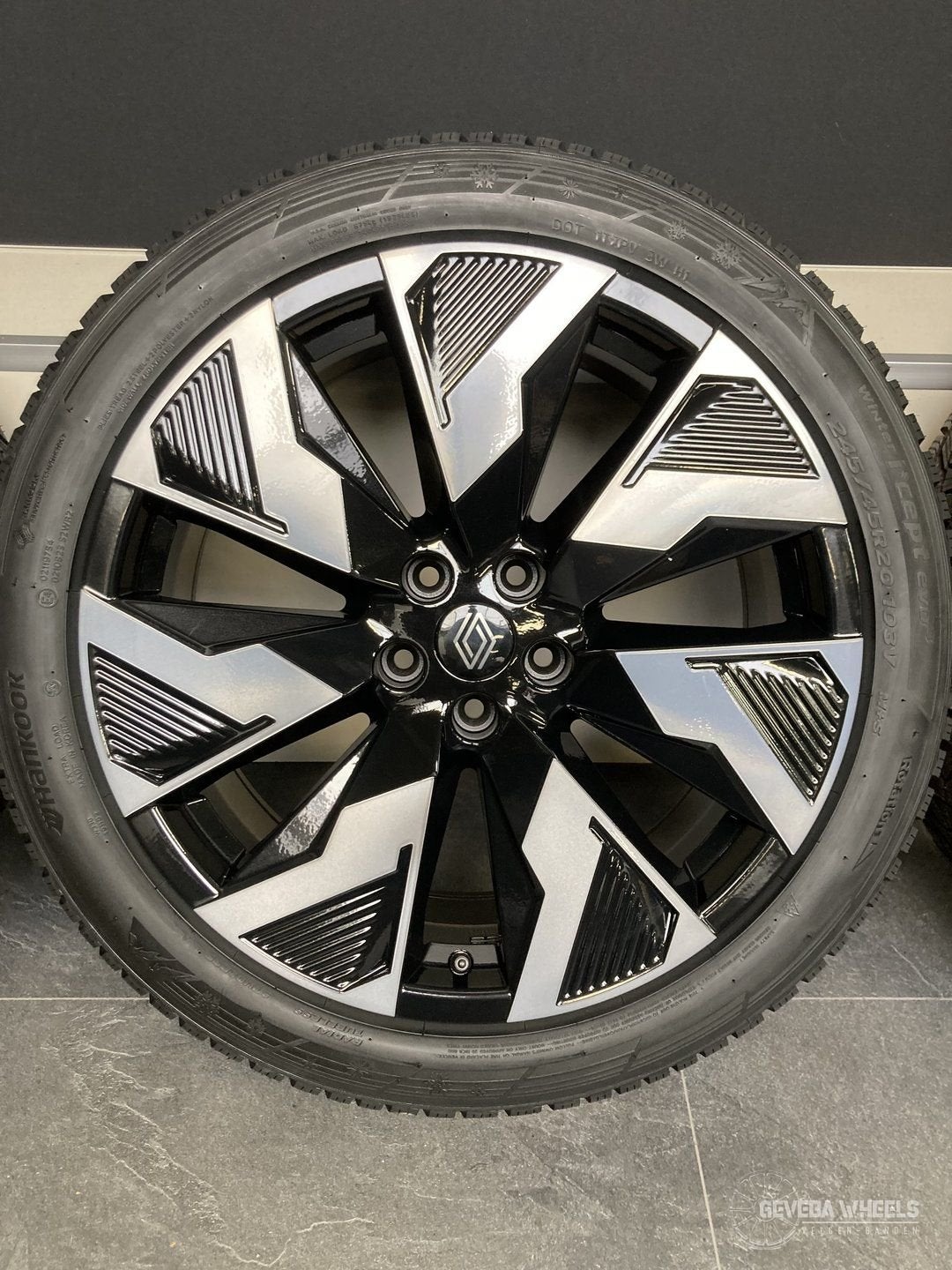 20” originele Renault Rafale velgen + winterbanden 5x114.3, Auto-onderdelen, -, -, Banden en Velgen, 20 inch