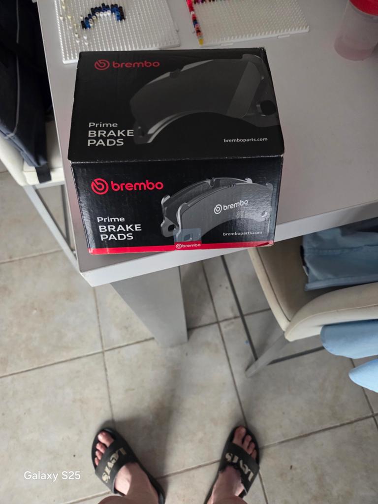 rembo remmen vooraan kia ceed, Ophalen