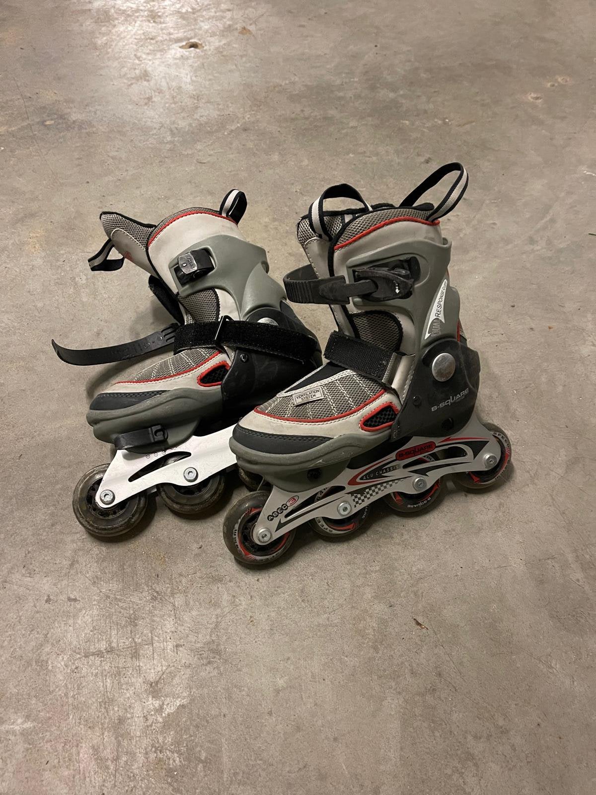 Skeelers B-SQUARE maat 31-33, Ophalen, Gebruikt, Kinderen, Inline skates 4 wielen