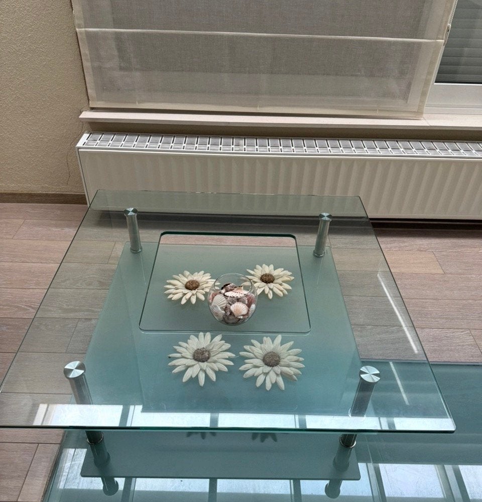 Glazen salontafel, Ophalen, Zo goed als nieuw