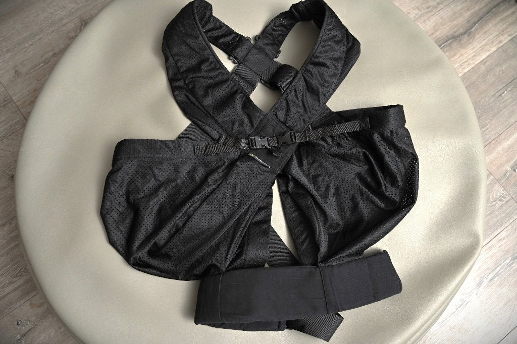 Porte-bébé pour jumeaux Minimonkey Twin carrier black mesh, Enfants & Bébés, Enlèvement ou Envoi, Comme neuf