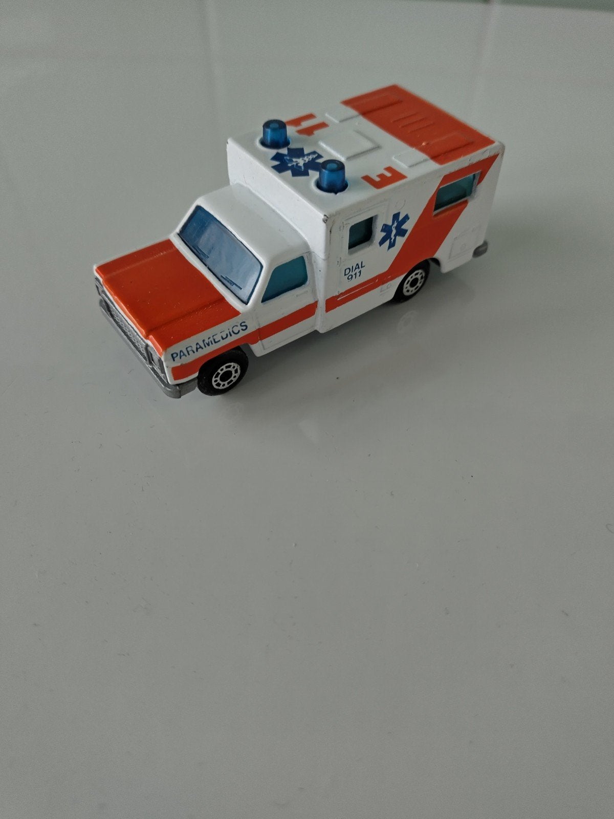 Vintage Matchbox Ambulance AFHALING LEES BESCHRIJVING, Ophalen, Gebruikt, Auto, Matchbox