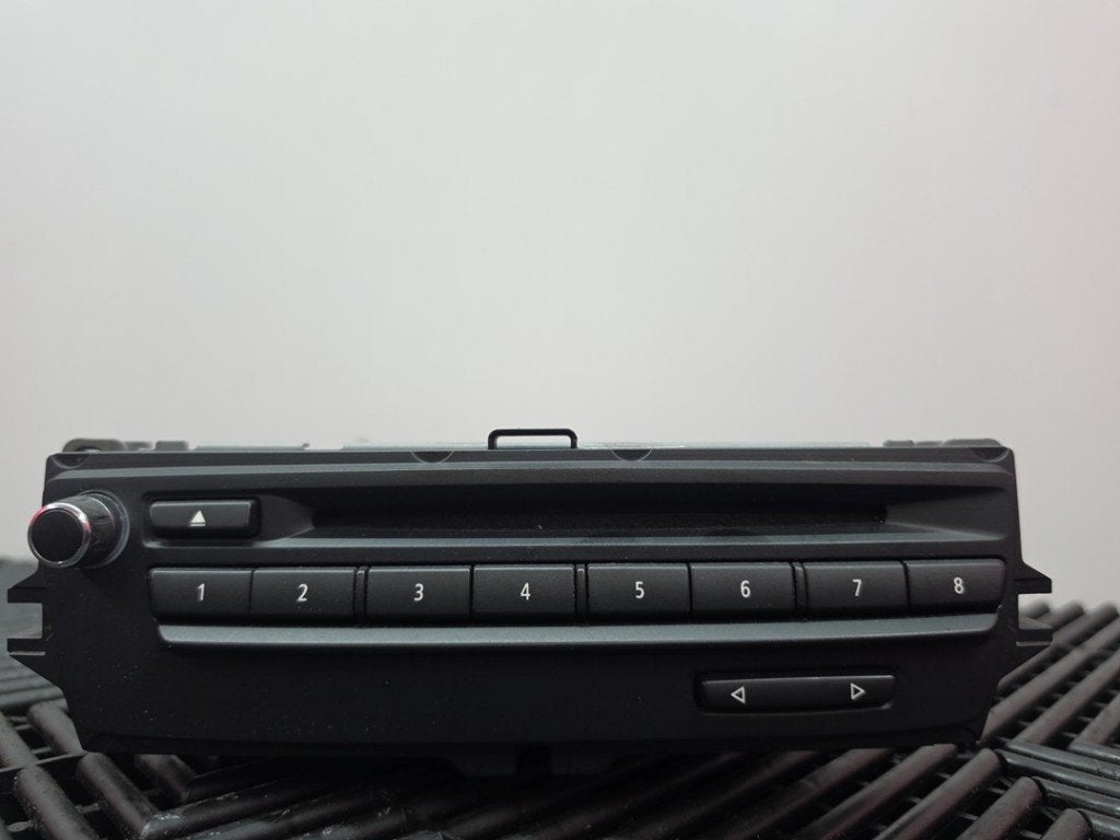 RADIO BMW 3 serie Touring (E91) (|65129225834|65129299443|), Utilisé, BMW, Petuelring 130
80809  München, DE, Bayerische Motoren Werke AG