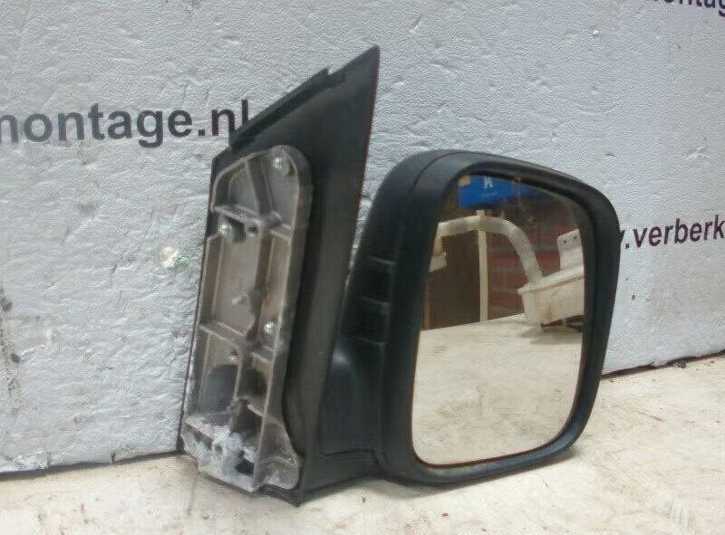 SPIEGEL RECHTS Volkswagen Caddy III (2KA,2KH,2CA,2CH), Gebruikt, Berliner Ring 2 38440 Wolfsburg, DE, Volkswagen, Volkswagen AG