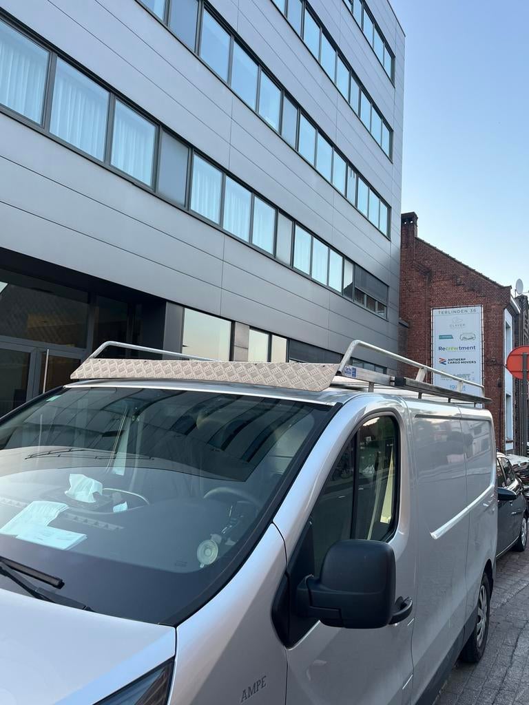 Dakrager Renault Trafic, Ophalen of Verzenden, Zo goed als nieuw