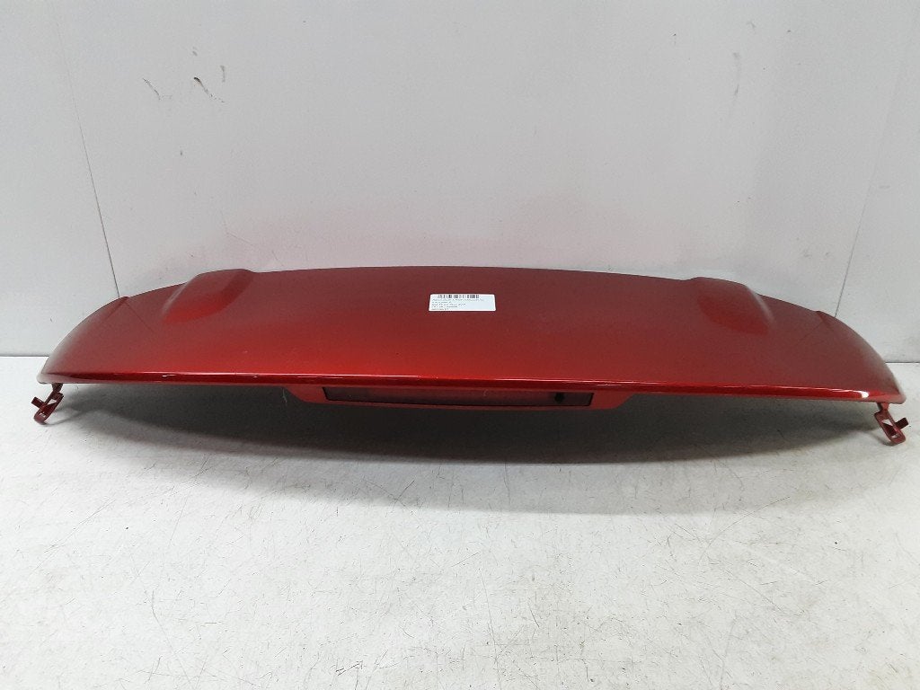 DAKSPOILER Renault Clio IV (5R) (960307284R), Gebruikt, Renault, Peter-Huppertz-Straße 5
51063  Köln, DE, Dialog.deutschland@renault.de