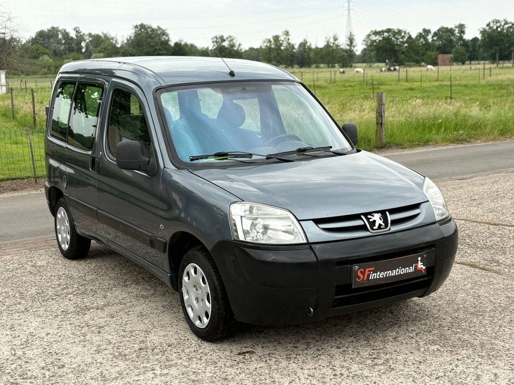 ️️️♿️Peugeot Partner 1.6HDI Rolstoel Invalide Handicape TPMR, Auto's, Monovolume, https://public.car-pass.be/vhr/4576735d-1c46-4a50-9b79-c7854736e95c