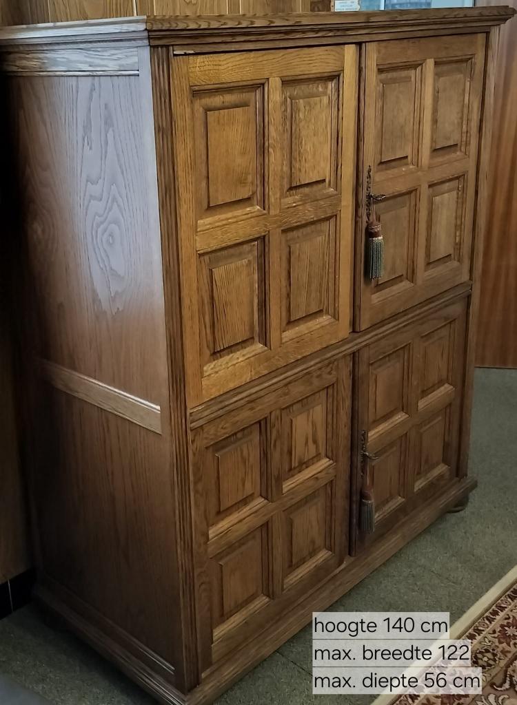 Tv kast, Ophalen, Gebruikt, 100 tot 150 cm, 100 tot 150 cm