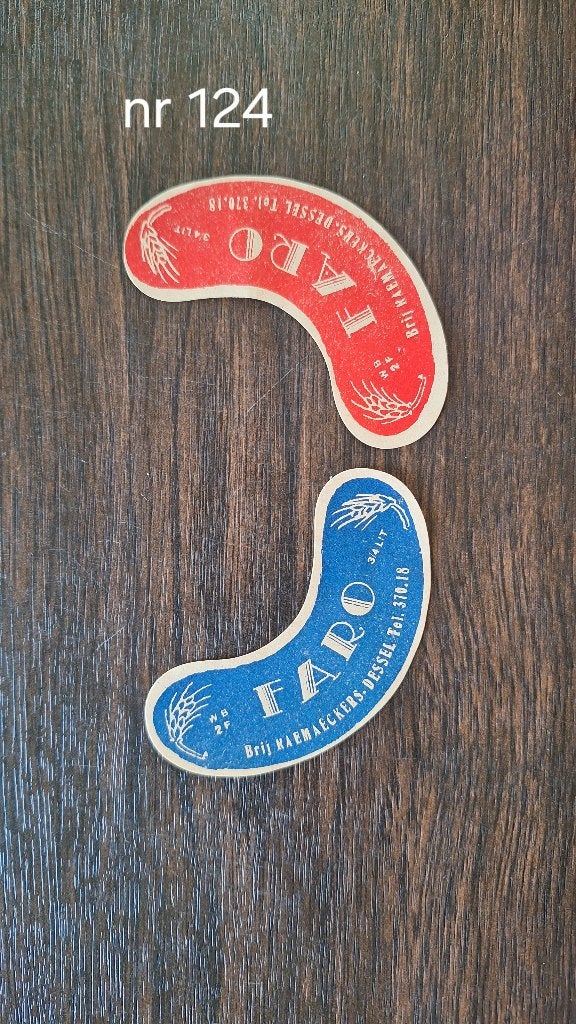 etiket FARO BLAUW en ROOD Brouwerij Raeymackers (nr124), Verzamelen, Biermerken, Ophalen, Zo goed als nieuw, Overige typen, Overige merken
