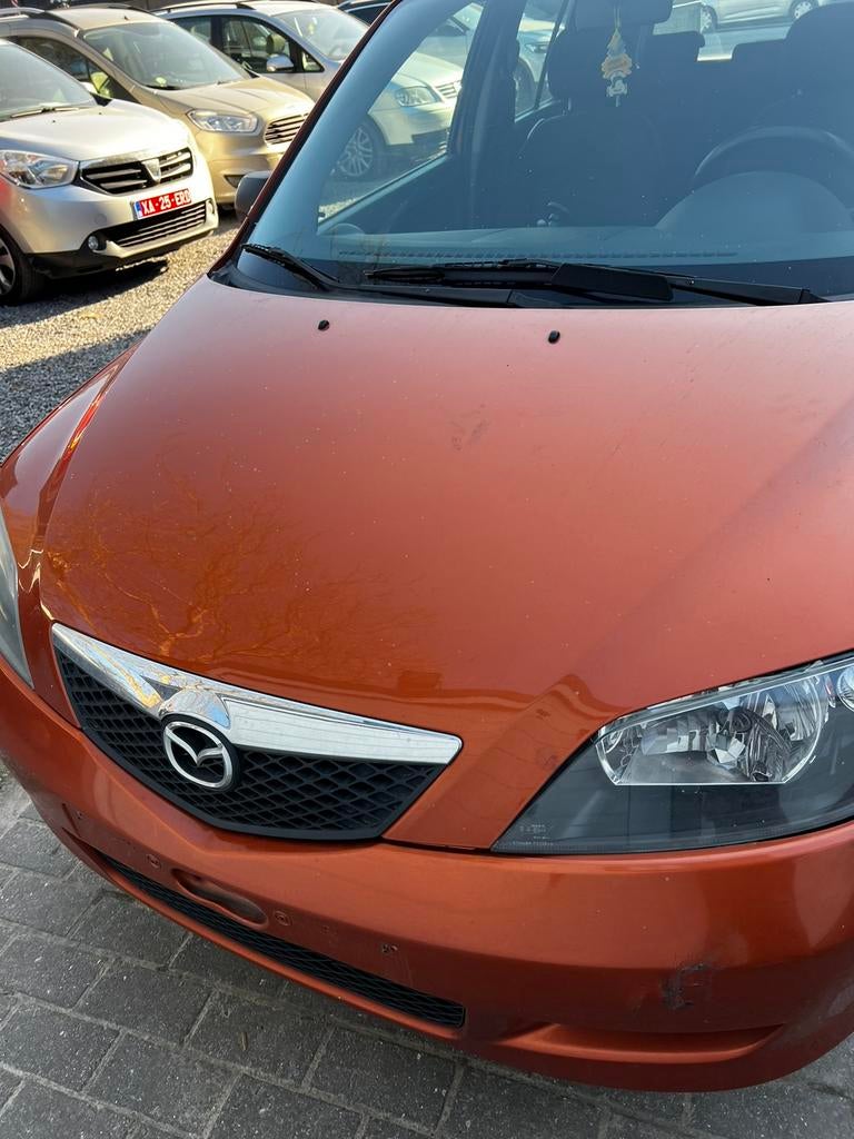 Mazda 2 Benzine, rijdt perfect, goed voor beginners 172000km, Auto's, Mazda, Particulier, Te koop, Benzine