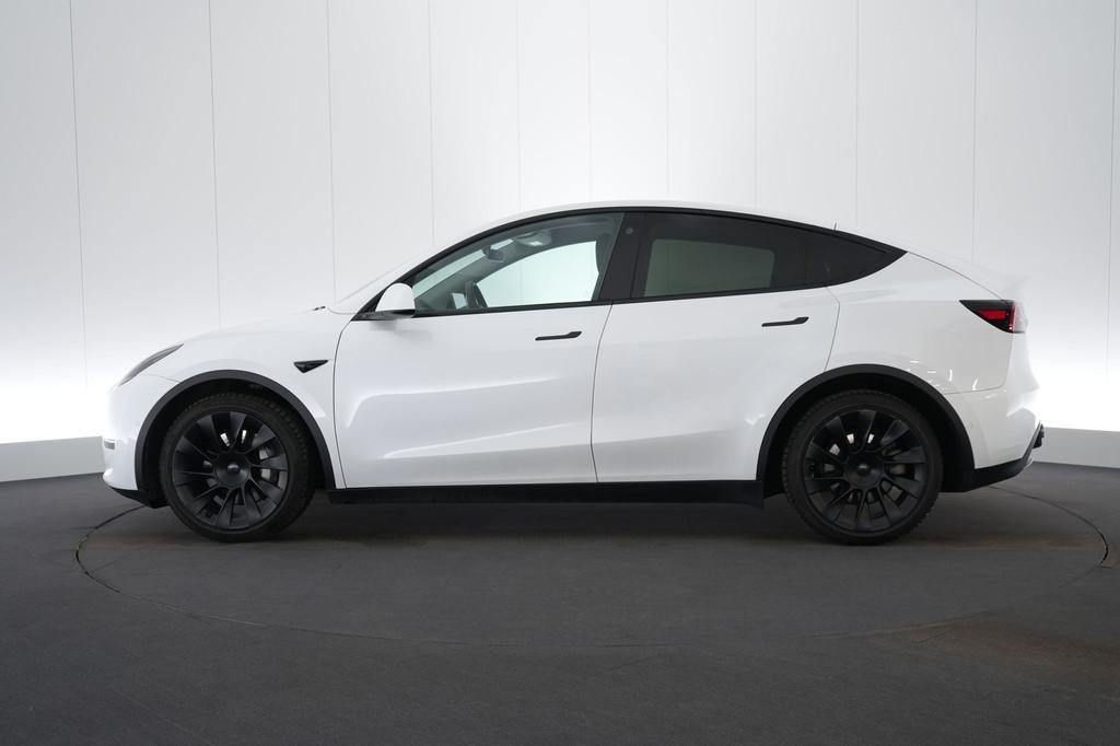 (2BGC728) TESLA MODEL Y, Autos, Tesla, Cuir, Achat, Entreprise, Carnet d'entretien