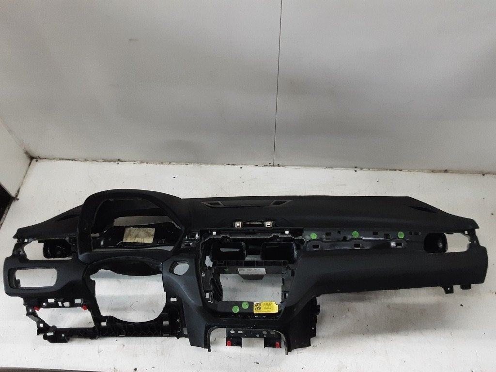 TABLEAU DE BORD BMW X1 (F48) (01-2014/06-2022), Mevr. I. Hauben, Utilisé, BMW, Rue de l'Espoir 34 34
4030  GRIVEGNÉE, BE