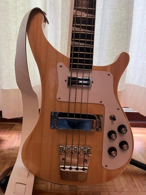 Rickenbacker 4001 copy, Muziek en Instrumenten, Snaarinstrumenten | Gitaren | Bas, Zo goed als nieuw, Elektrisch, Ophalen